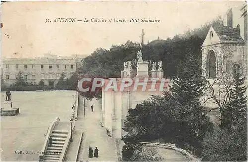 Cartes postales Avignon Le Calvaire et l'Ancien Petit Seminaire