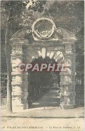 Ansichtskarte AK Palais de Fontainebleau La Porte du Tambour