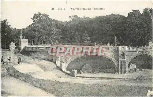 Ansichtskarte AK Metz Nouvelle Fontaine Esplanade