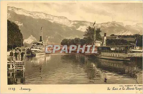 Cartes postales Annecy Le Fort et le Mont Veyrier Bateau