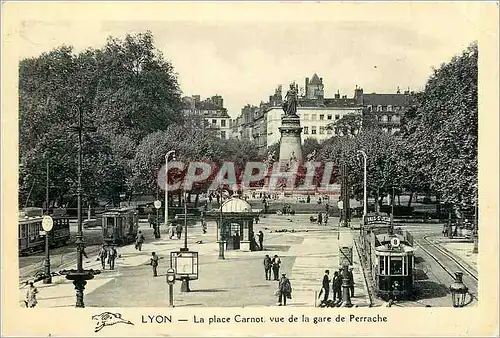 Ansichtskarte AK Lyon La Place Carnot vue de la gare de Perrache Tramways