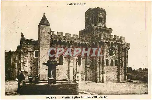 Cartes postales Royat Vieille Eglise fortifee