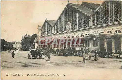 Cartes postales Orleans Place de la Gare et Albert 1st