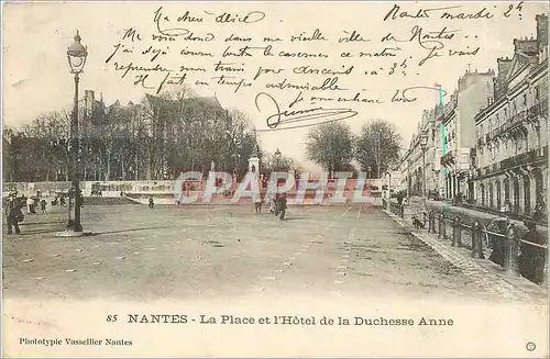 Cartes postales Nantes La Place et l'Hotel de la Duchesse Anne