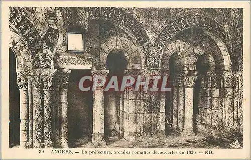 Cartes postales Angers La prefecture arcades romanes