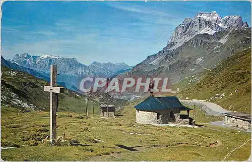 Cartes postales Klausenpasshole mit Kapelle und Schachentaler Windgalle