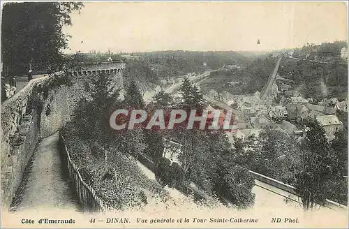 Cartes postales Dinan Vue generale et la Tour Saint Catherine