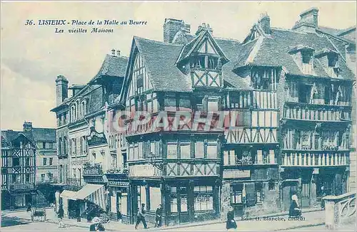 Cartes postales LISIEUX- Place de la Halle au beurre Coiffeur