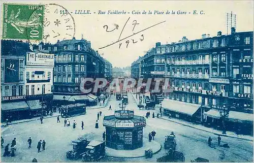 Cartes postales LILLE Coin de la place de la gare Rue Faidherbe
