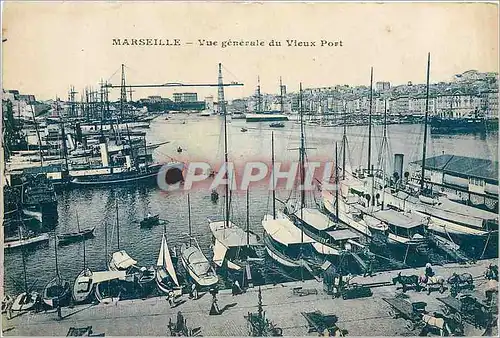 Cartes postales MARSEILLE - Vue g�n�rale du Vieux port Bateaux