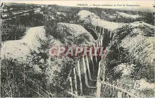 Cartes postales VERDUN - Boyau conduisant au Fort Douaumont