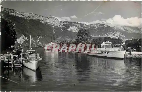 Cartes postales moderne ANNECY - Le Port de la Vedette au grand paquebot on vous invite au voyage Bateaux