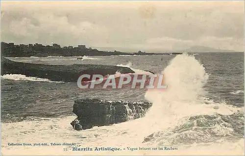 Ansichtskarte AK Biarritz Artistique - Vague brisant sur les Rochers