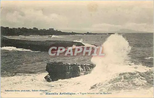 Cartes postales Biarritz Artistique - Vague brisant sur les Rochers