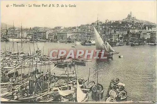 Ansichtskarte AK Marseille - Le Vieux Port et N. D. de la Garde Bateaux