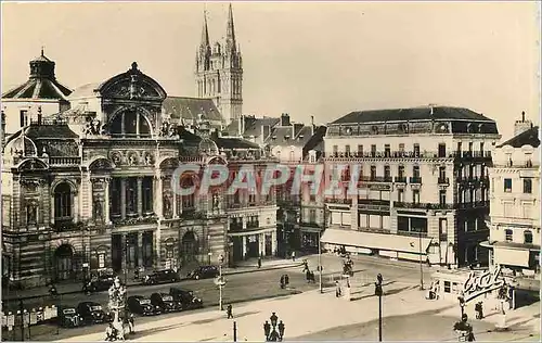 Cartes postales moderne Angers la Place du Ralliement le Theatre et la Cathedrale