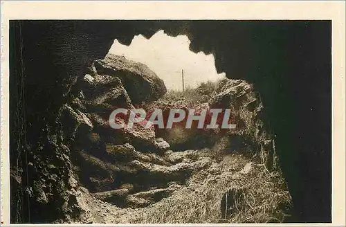 Cartes postales Fort de Douaumont Lieu de l'explosion d'un obus de 400 francais 23 octobre 1916