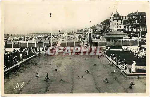 Cartes postales Trouville Calvados la Reine des plages la piscine