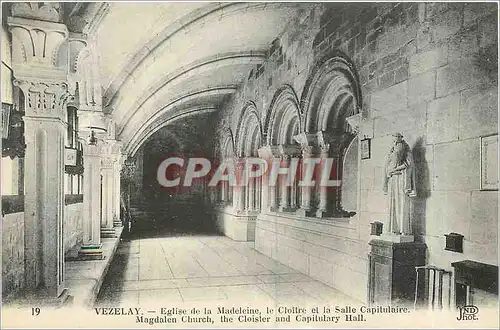 Ansichtskarte AK Vezelay Eglise de la Madeleine le Cloitre et la Salle Capitulaire