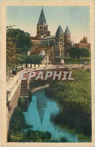 Cartes postales Paray le Monial la basilique