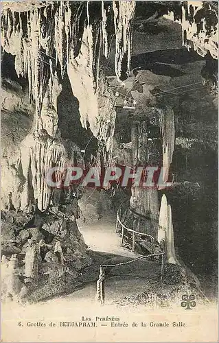Cartes postales Les Pyrenees grottes de Betharram entree de la grande salle