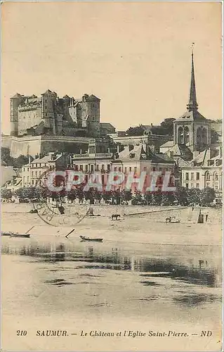 Cartes postales Saumur le chateau et l'eglise Saint Pierre