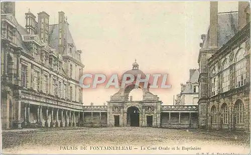 Ansichtskarte AK Palais de Fontainebleau la cour ovale et le Baptistere