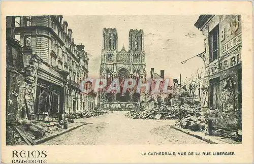 Ansichtskarte AK Reims cathedrale la Cathedrale Vue de la Rue Libergier
