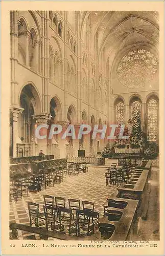 Cartes postales Laon la Nef et le Choeur de la Cathedrale