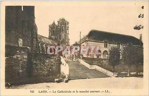 Cartes postales Laon la Cathedrale et le Marche Couvert