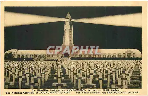 Cartes postales Le Cimetiere National de Dou Aumont la nuit
