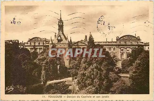 Ansichtskarte AK Toulouse Donjon du Capitole et son Jardin