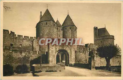 Ansichtskarte AK Carcassonne Aude Entree de la Cite Porte Narbonnaire