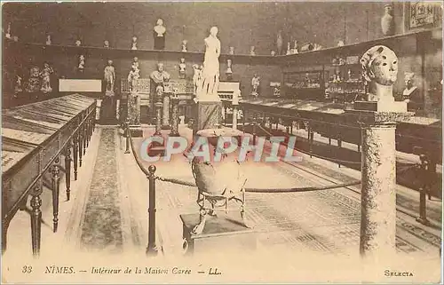 Cartes postales Nimes Interieur de la Maison Caree