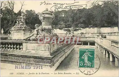 Ansichtskarte AK Nimes Jardin de la Fontaine Les Bains Romains