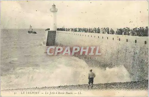 Cartes postales Le Treport La Jetee a Maree Haute Phare