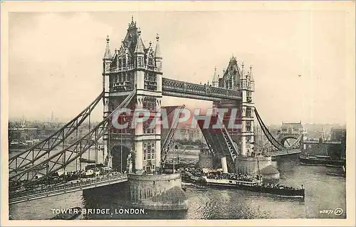 Cartes postales Tower Bridge London Bateau