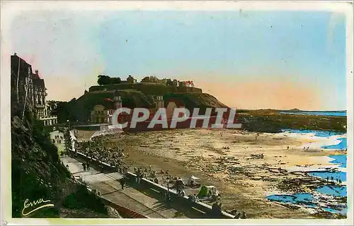 Cartes postales Granville La Plage a Maree basse