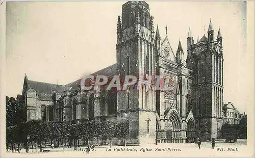 Ansichtskarte AK Poitiers La Cathedrale Eglise Saint Pierre