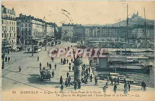 Ansichtskarte AK Marseille Le Quai des Belges et Notre Dame de la Garde Bateaux