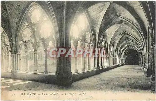 Cartes postales Bayonne La Cathedrale Le Cloitre
