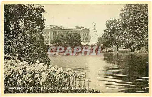 Ansichtskarte AK Buckingham Palace from St James Park London