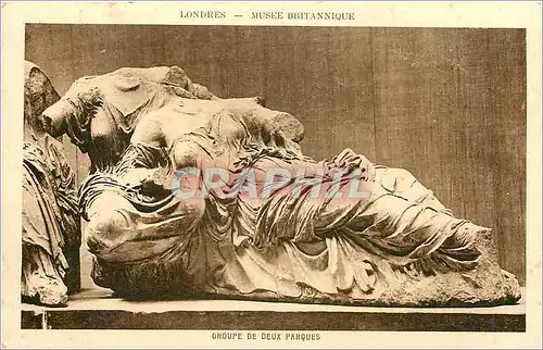 Cartes postales Londres Musee Britannique Groupe de Deux Parques