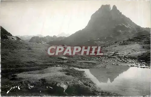 Cartes postales moderne Vallee d'Ossau BP Mirage du Pic d'Ossau dans le lac d'Ayous