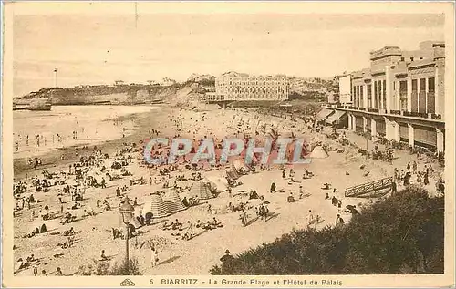 Cartes postales Biarritz La Grande et l'Hotel du Palais