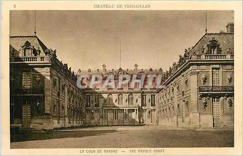 Cartes postales Chateau de Versailles La Cour de Marbre