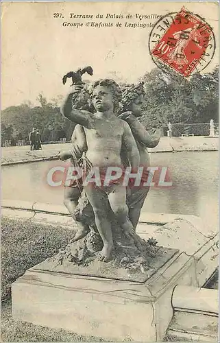 Cartes postales Terrasse du Palais de Versailles Groupe d'Enfants