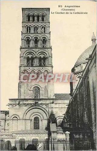 Ansichtskarte AK Angouleme Charente Le Clocher de la Cathedrale