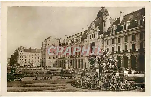 Ansichtskarte AK Rennes Palais du Commerce et la Dins sur la Vilaine