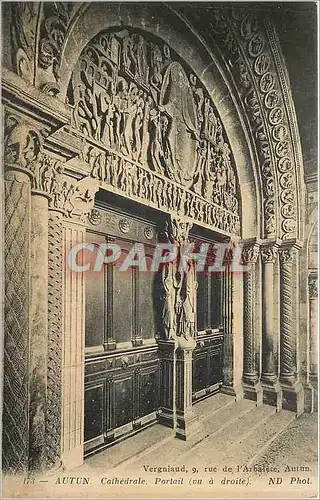 Cartes postales Autun Cathedrale Portail vu a droite